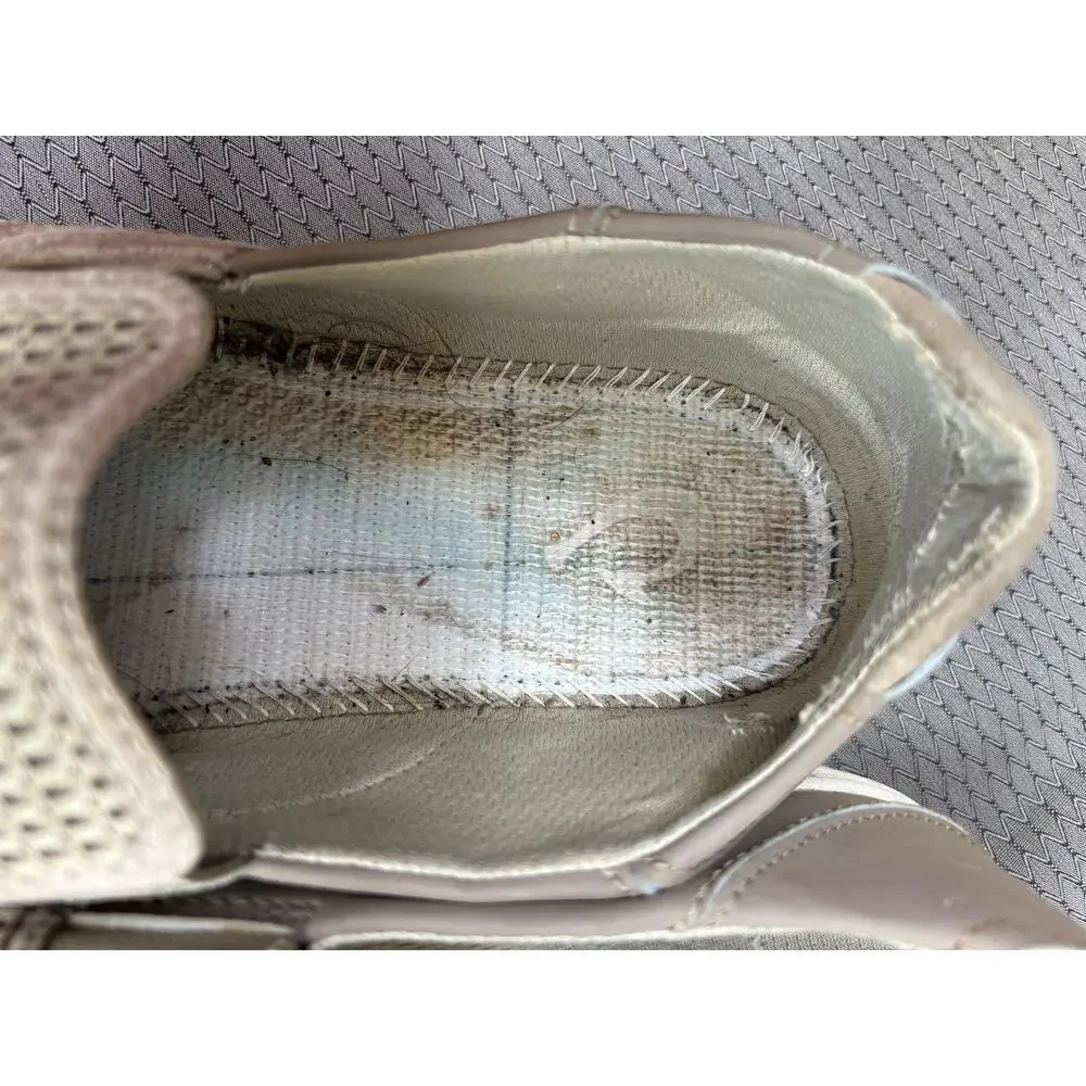 OluKai brand style